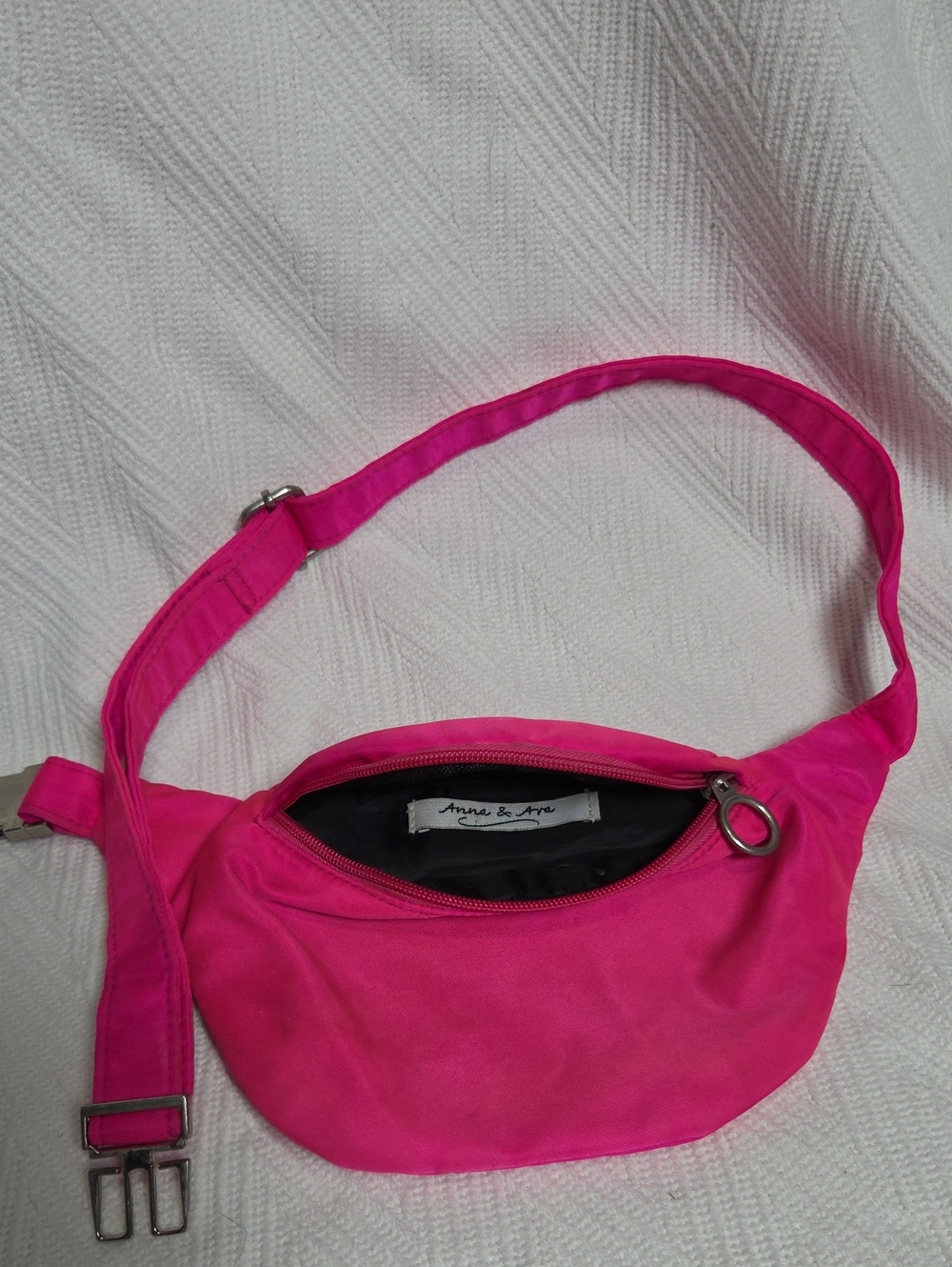 ​Anna & Ava Hot Pink Nylon Belt Bag Crossbody Fanny Pack Travel